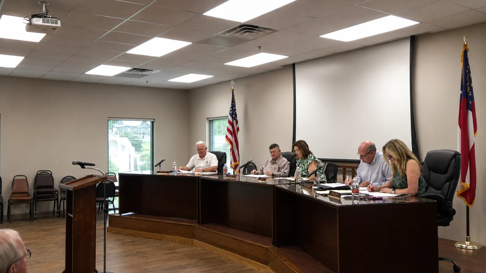 Speakers Press Fannin Commissioners on Hooves and Feathers Petting Farm Animal-Care Complaints